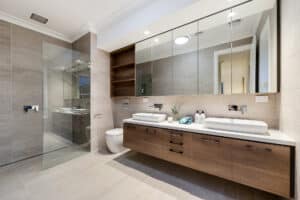 How to Keep Your Bathroom Sparkling Clean